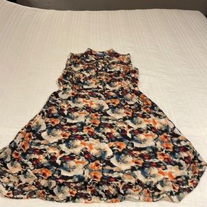 Vera Wang sleeveless dress. Size L